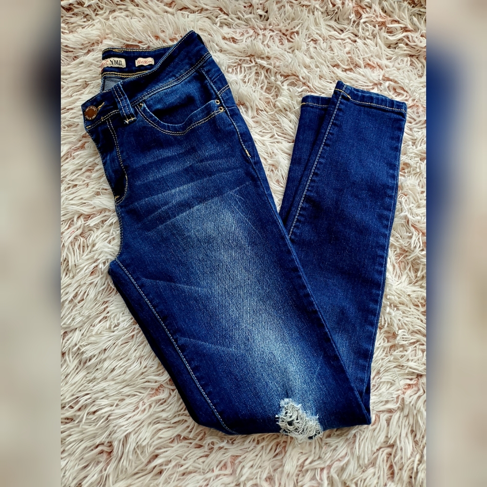 Mid rise better butt jeans
